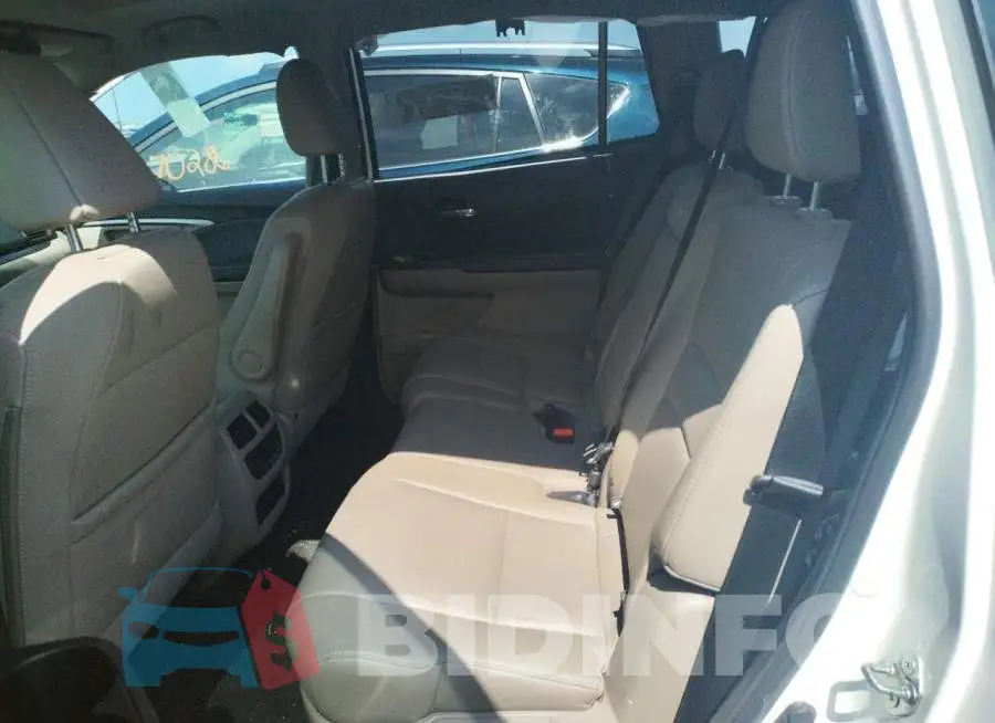 5FNYF6H53HB076572 Photo# 11