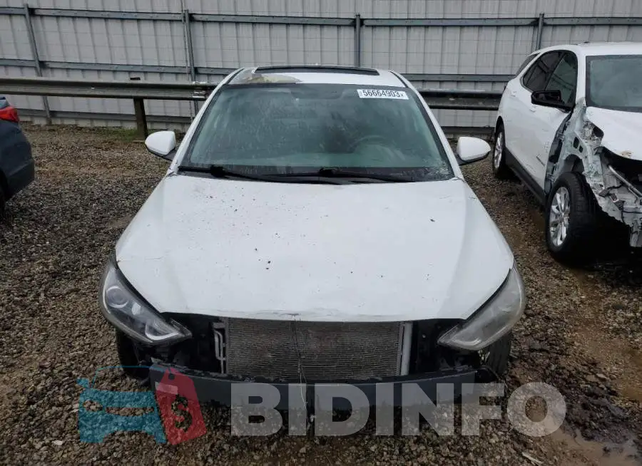 5NPD84LFXJH272917 Photo# 5