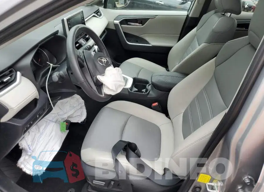 2T3A1RFV5KW001720 Photo# 7