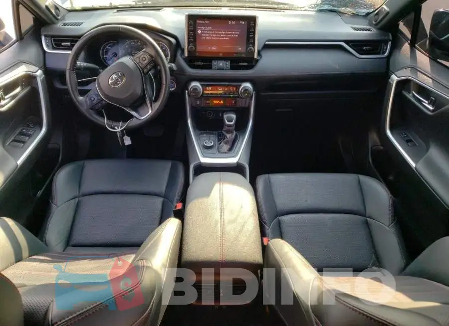 JTMFB3FV2MD010326 Photo# 8