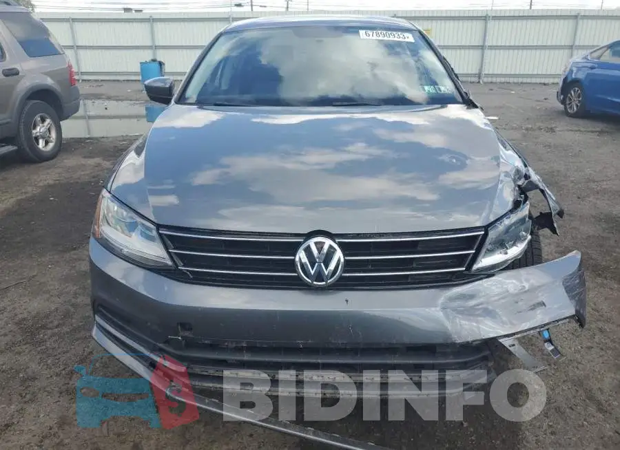 3VW2B7AJ0HM372186 Photo# 5
