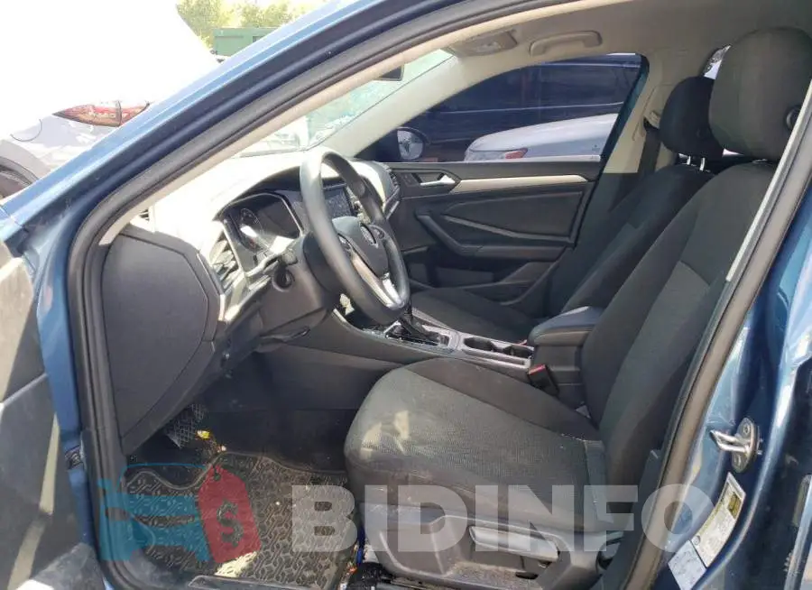 3VWCB7BU5KM257474 Photo# 7