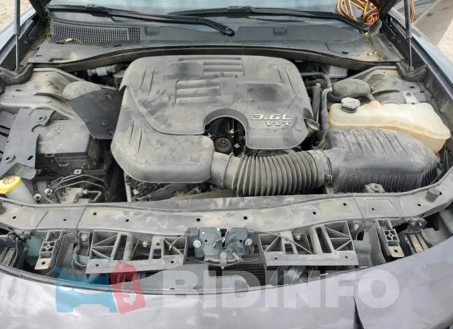 2C3CDXBG3KH732632 Photo# 11