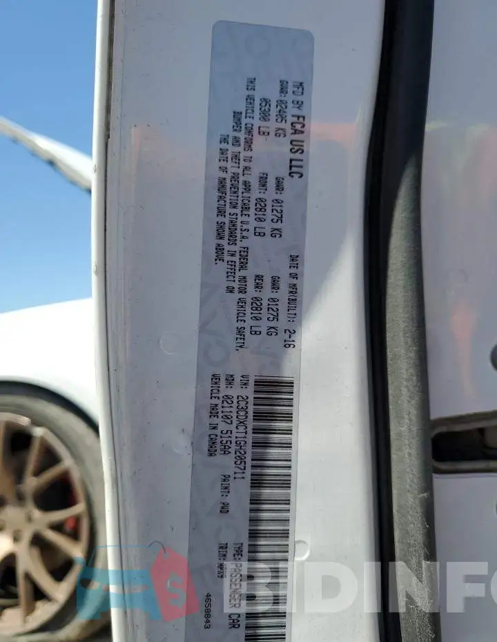 2C3CDXCT1GH205711 Photo# 13