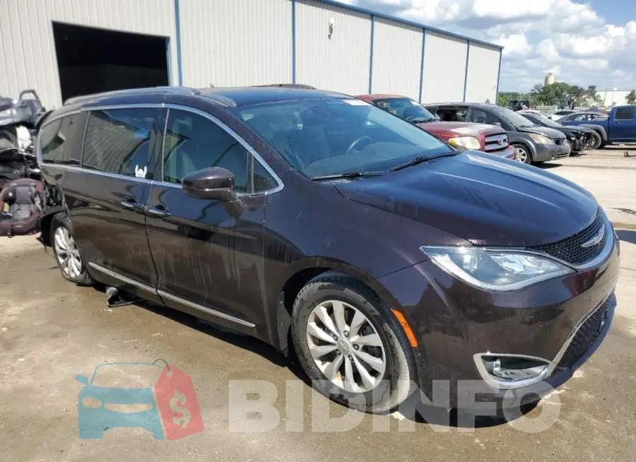 2C4RC1EG7HR835573 Photo# 4