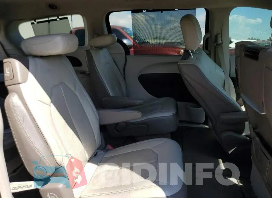 2C4RC1EG7HR835573 Photo# 11