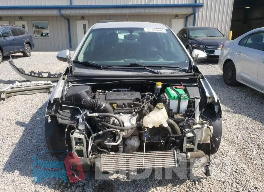 1G1JD6SB9E4229165 Photo# 5