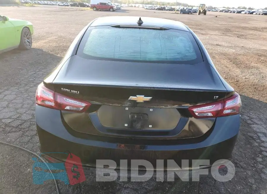 1G1ZD5ST3KF171642 Photo# 6
