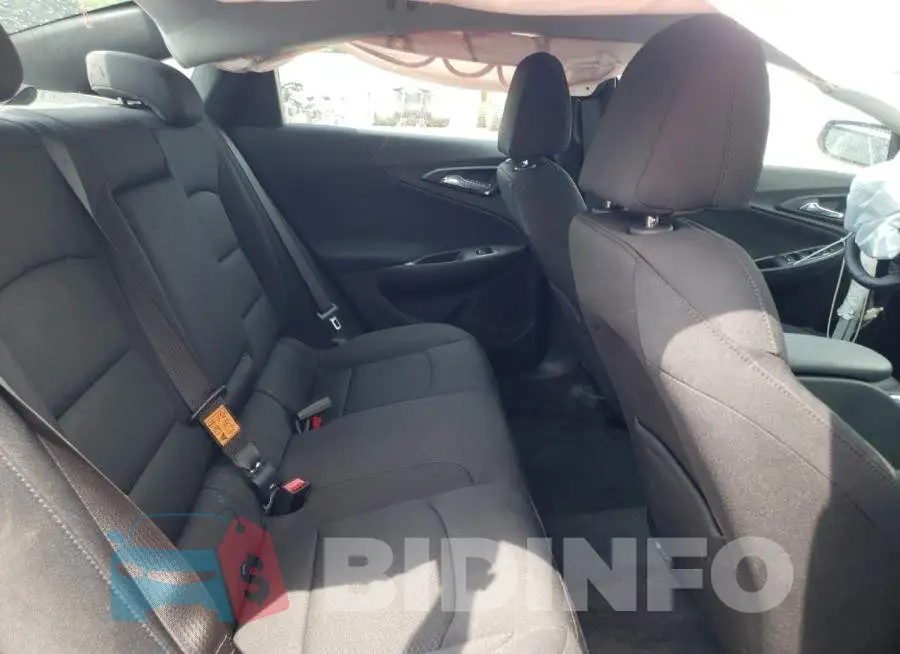 1G1ZD5ST6NF195793 Photo# 10