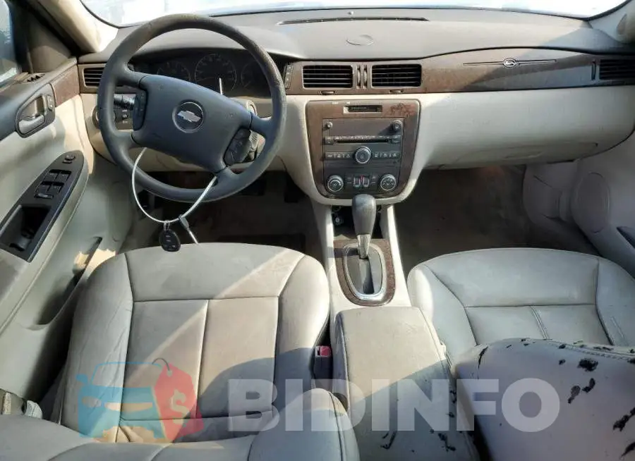 2G1WB5E30G1102281 Photo# 8