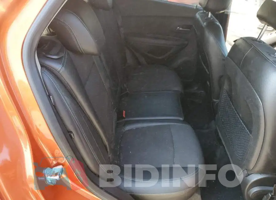 KL7CJLSB1FB245331 Photo# 10