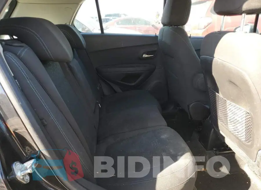 KL7CJPSB4FB135641 Photo# 10