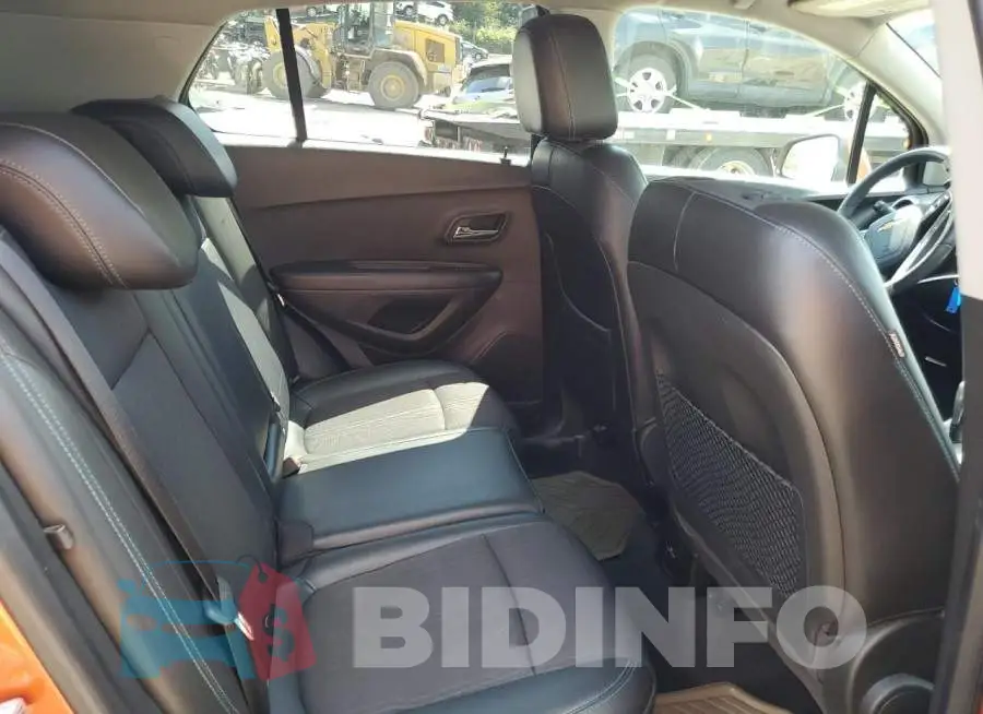 KL7CJRSB0FB231777 Photo# 10