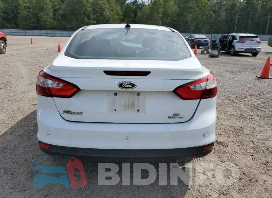 1FADP3F28EL126870 Photo# 6