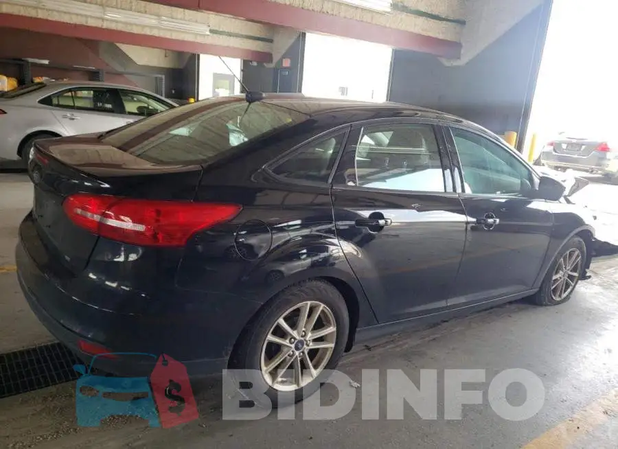 1FADP3F28JL320177 Photo# 3