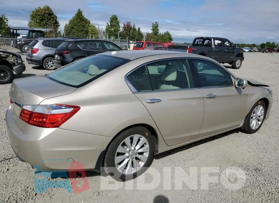 1HGCR2F83FA149292 Photo# 3