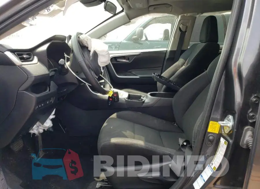 2T3A1RFV8MC180422 Photo# 7