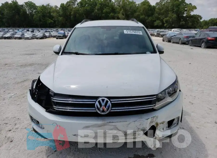 WVGAV7AX0GW586227 Photo# 5