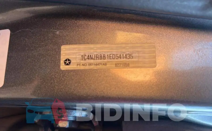 1C4NJRBB1ED541435 Photo# 10