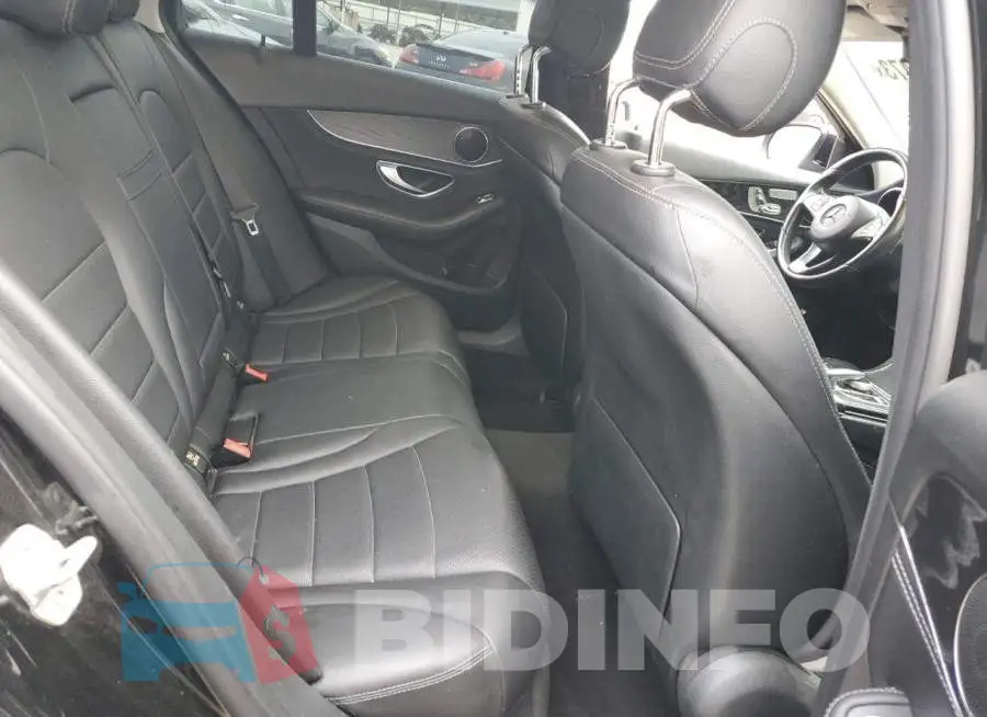 WDDWF4JB0GR142019 Photo# 10