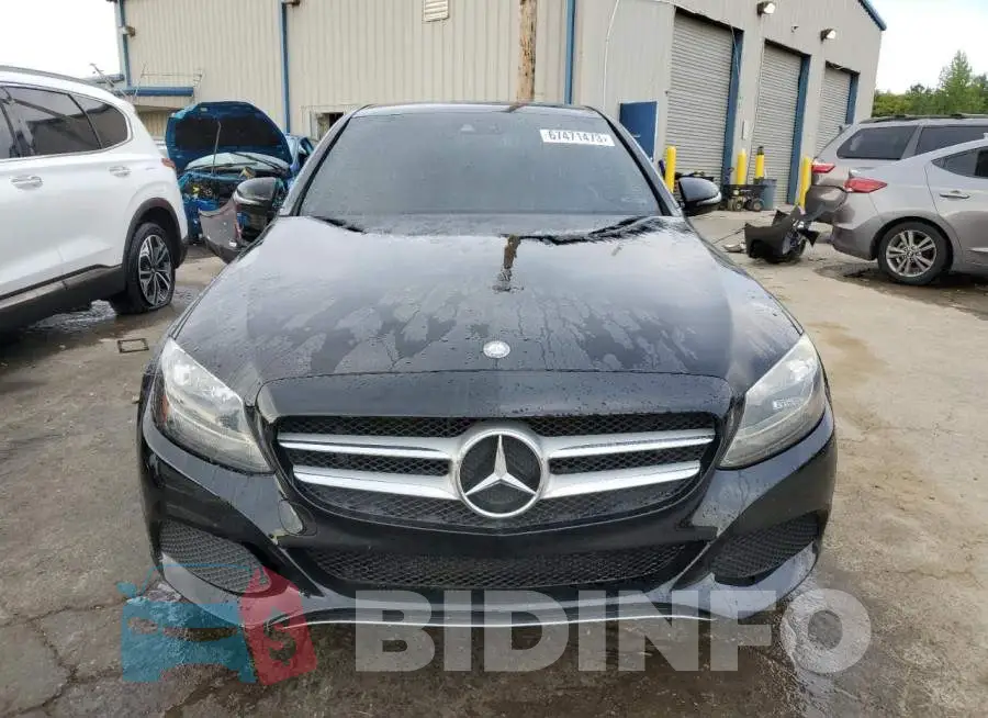 WDDWF4JB0GR142019 Photo# 5