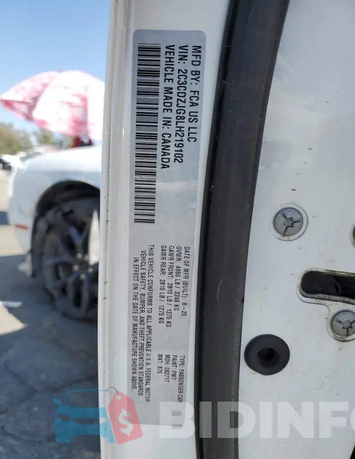 2C3CDZJG8LH219102 Photo# 12