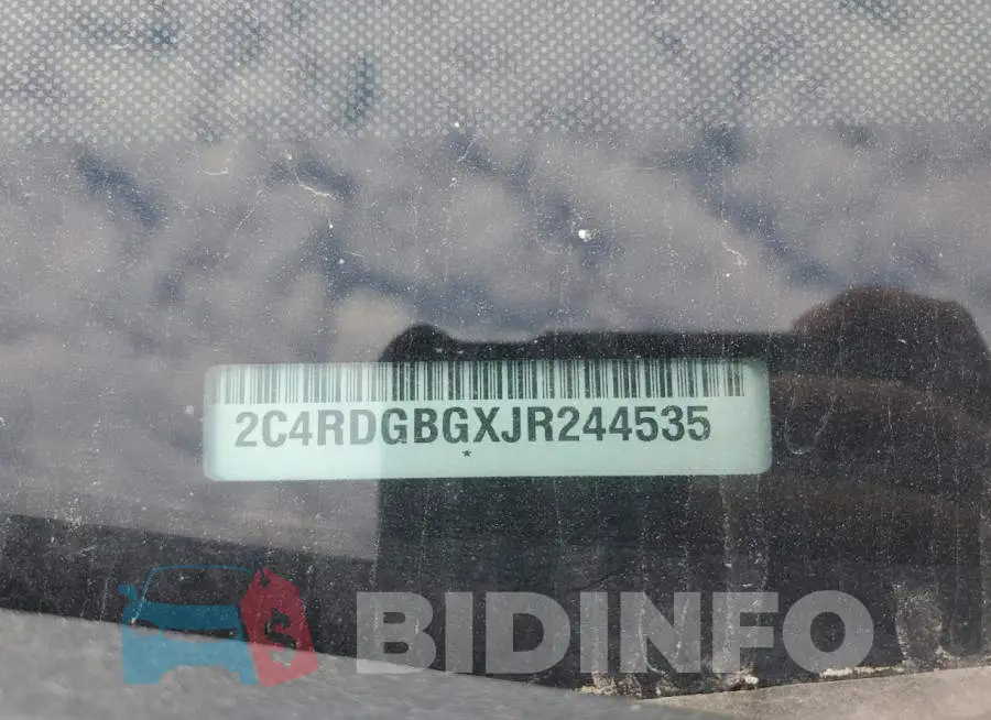 2C4RDGBGXJR244535 Photo# 13