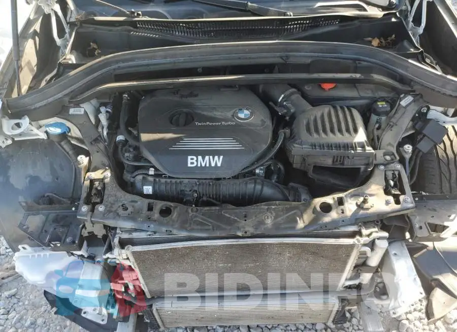 WBXHT3C38J5F90833 Photo# 12