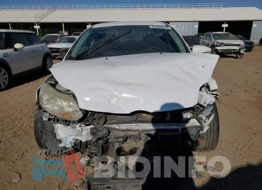 1FADP3F21EL432647 Photo# 5