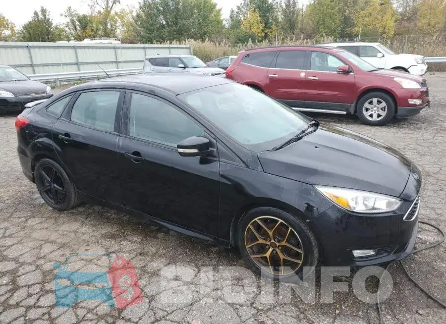 1FADP3F25GL233703 Photo# 4