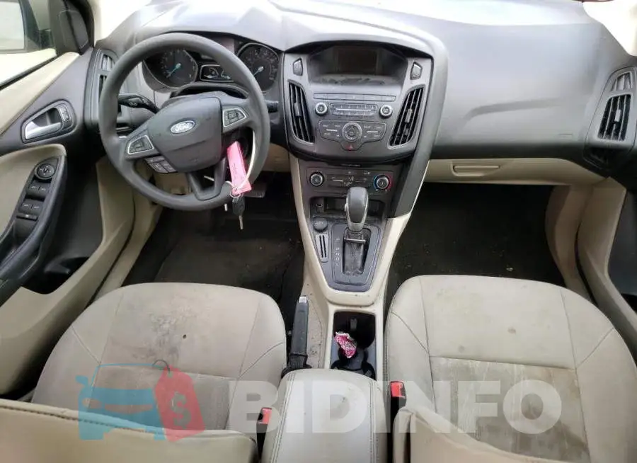 1FADP3F27JL321806 Photo# 8
