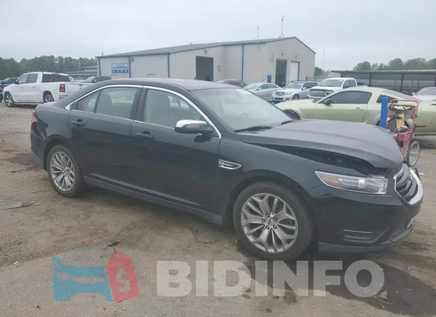 1FAHP2F82GG108683 Photo# 4