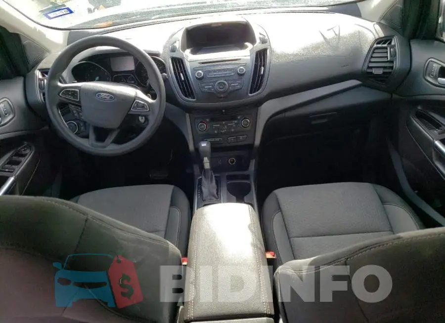 1FMCU9GD6HUE49973 Photo# 8