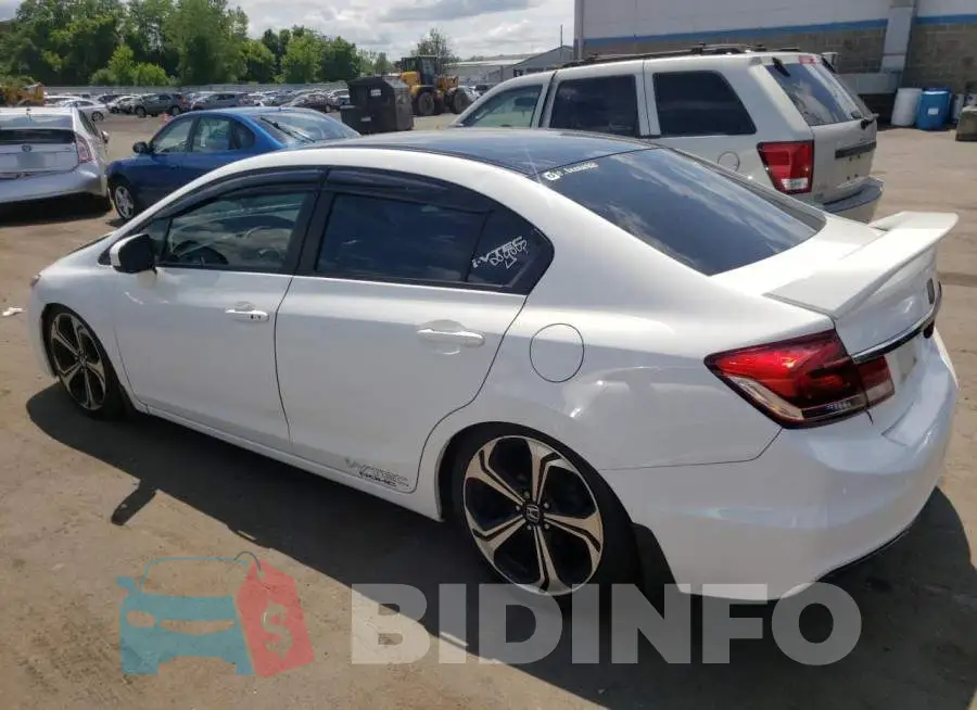 2HGFB6E57EH703692 Photo# 2