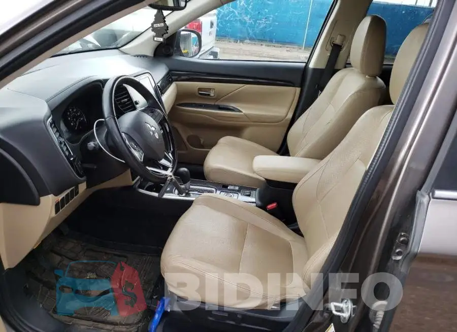 JA4AZ3A34JZ042635 Photo# 7