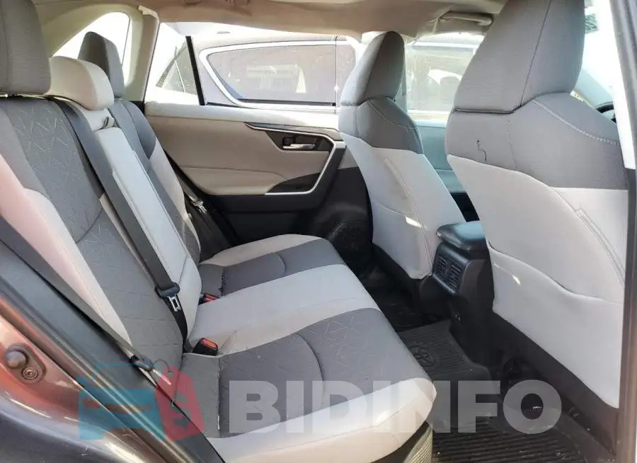 2T3RWRFV6LW093894 Photo# 10