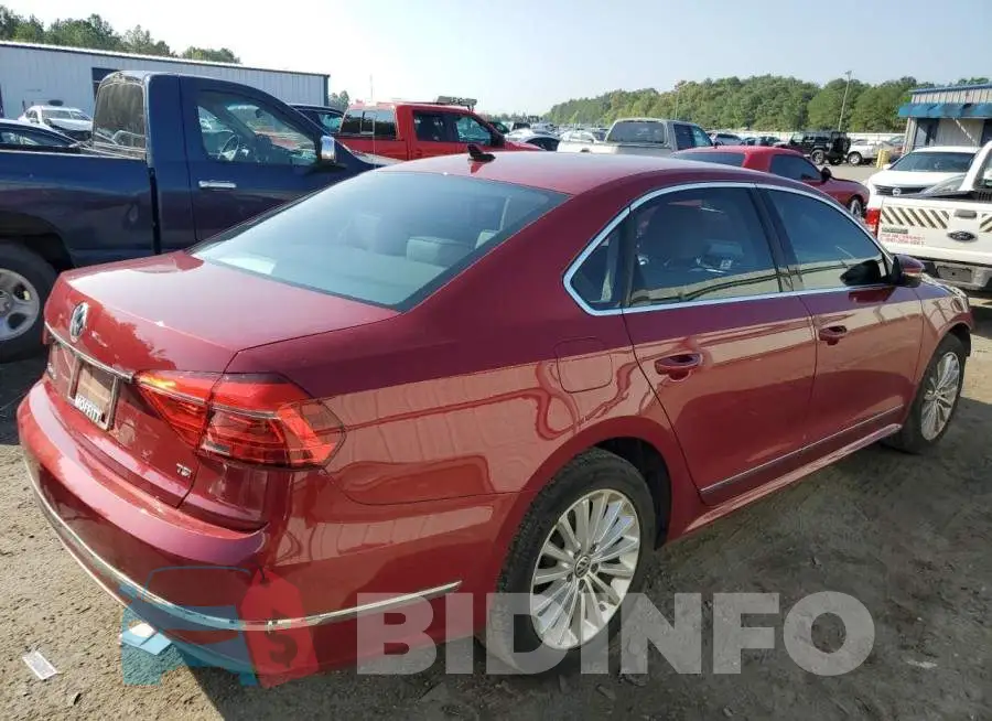 1VWBS7A35GC021324 Photo# 3