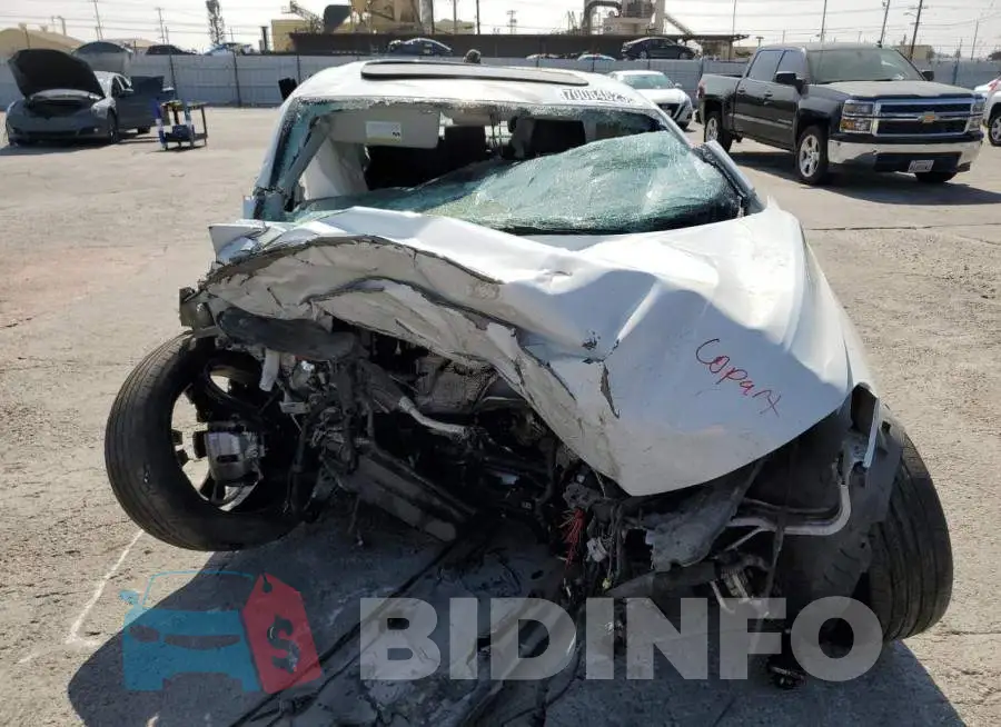 1VWSA7A33NC008734 Photo# 5