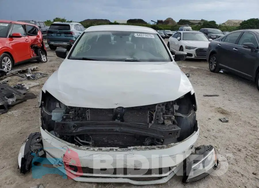 3VW267AJ9GM282036 Photo# 5