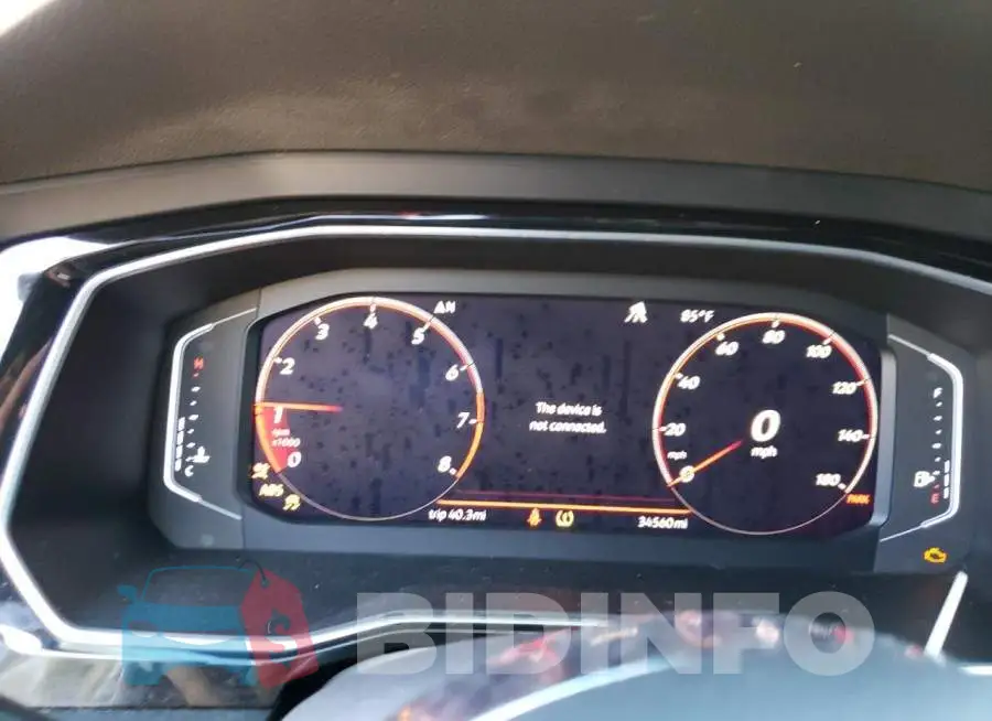3VW5T7BU5KM185200 Photo# 9
