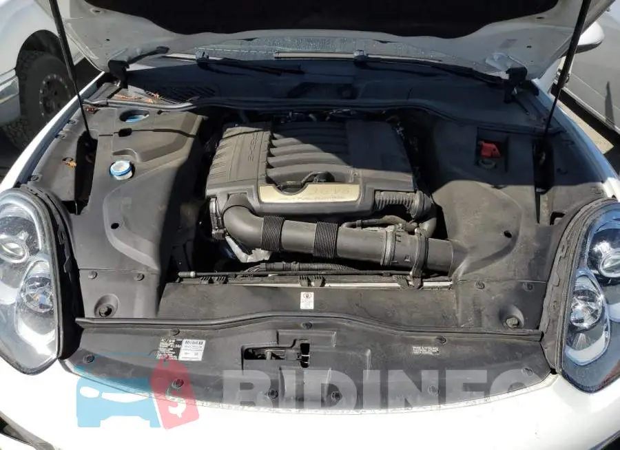 WP1AA2A25GKA37099 Photo# 12