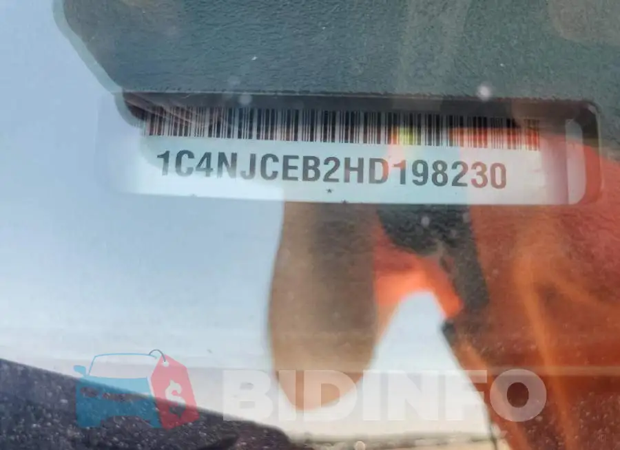 1C4NJCEB2HD198230 Photo# 12