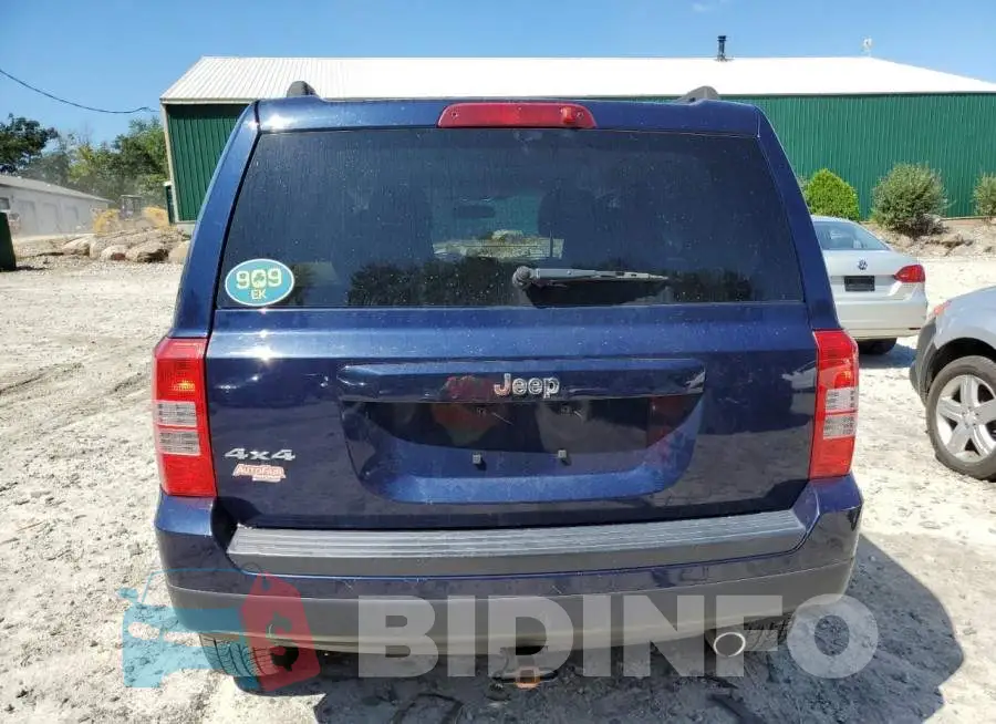 1C4NJRBB8FD245720 Photo# 6