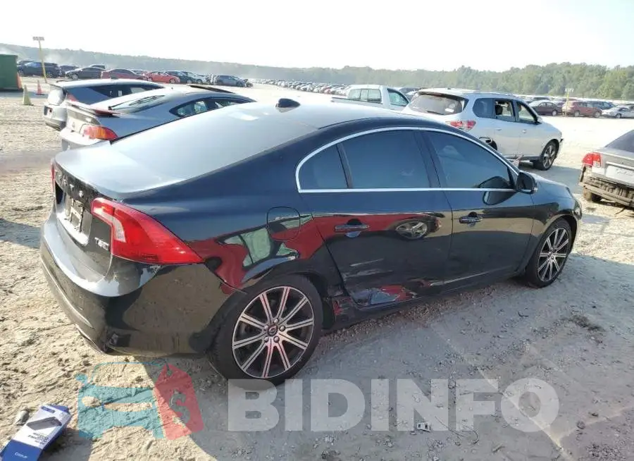 LYV402TM2HB129738 Photo# 3