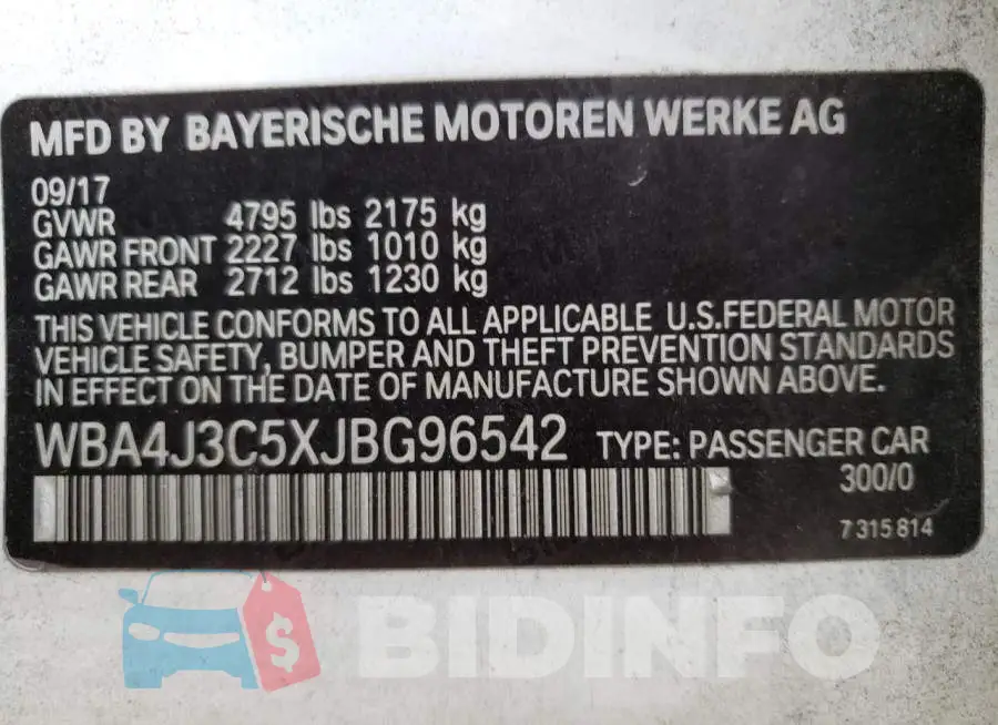 WBA4J3C5XJBG96542 Photo# 13