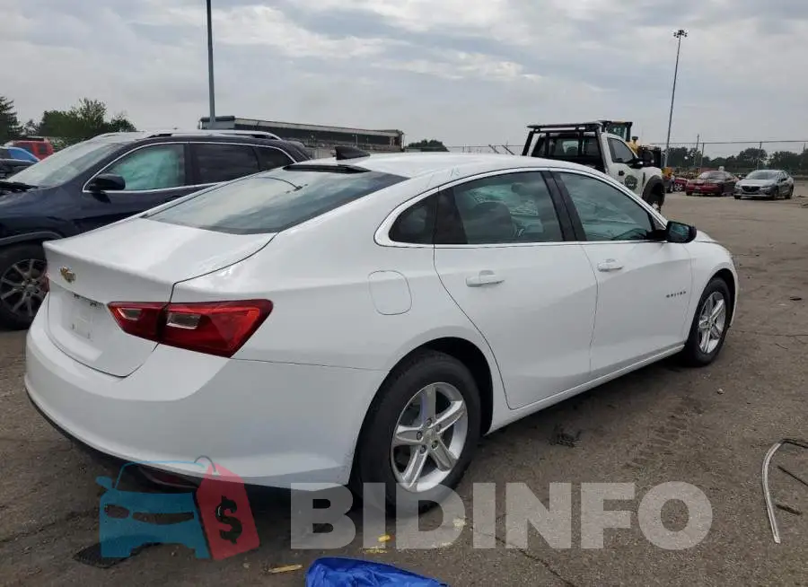 1G1ZB5ST9NF190688 Photo# 3