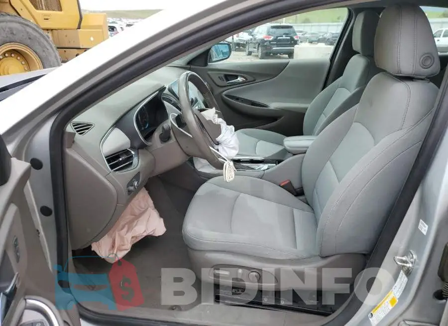 1G1ZD5ST5JF275385 Photo# 7