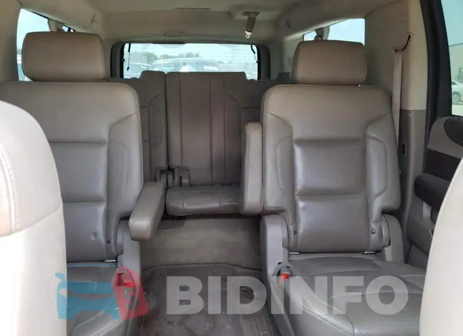 1GNSCJKC9GR181173 Photo# 10