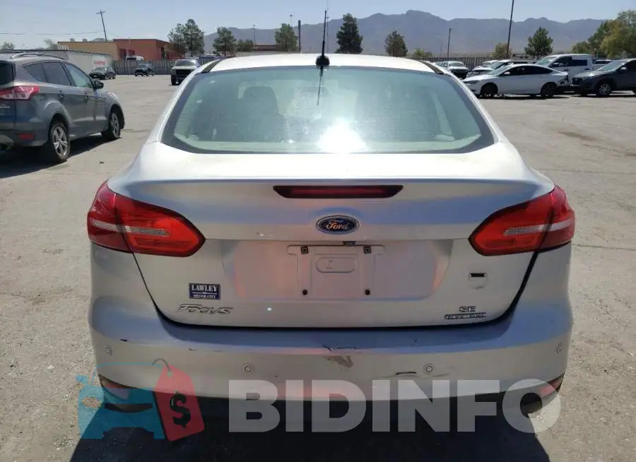 1FADP3F28FL204937 Photo# 6