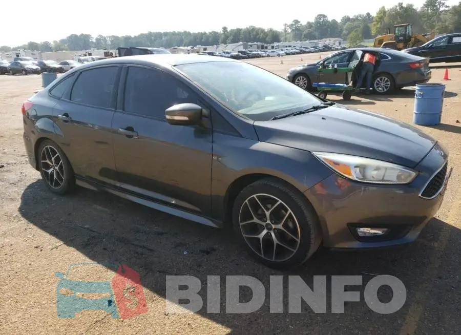 1FADP3F28GL360106 Photo# 4